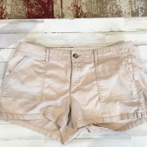 Arizona Jean Co. Khaki Shorts 🔸 🩳